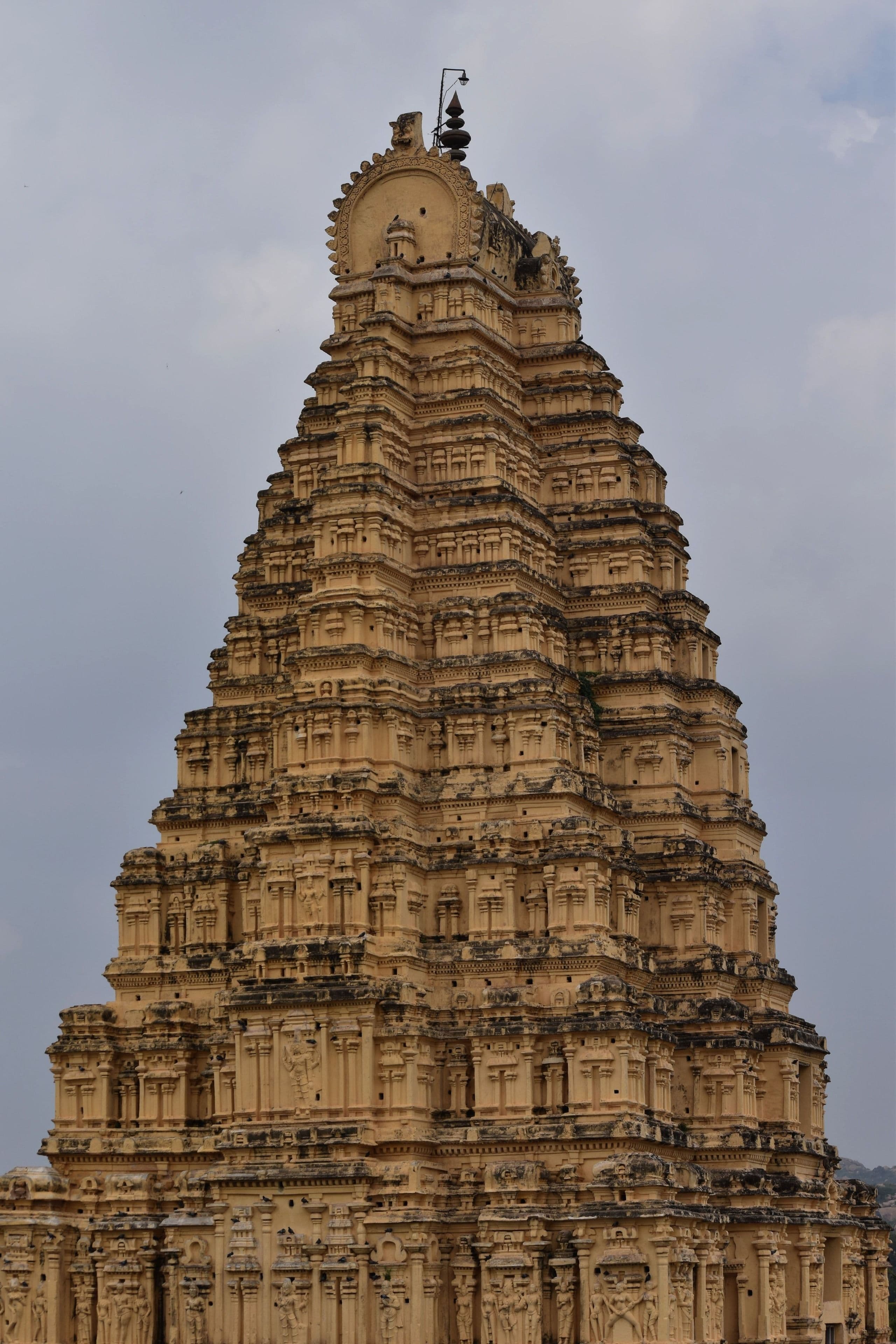 Virupaksha Temple gopuram, Hampi